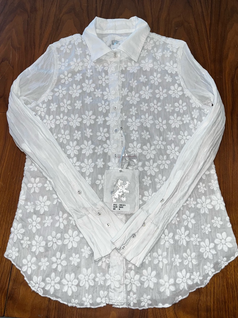 Cina White Floral eyelit Long-Sleeve Button-Up Shirt blouse